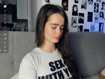 Alivialovely Chaturbate stream image from December 07, 2025
