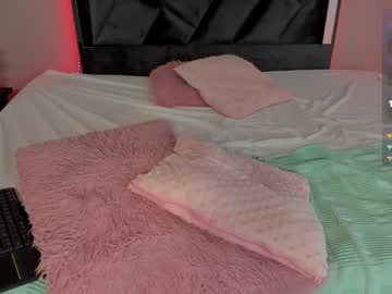 Miajones_Blowjob Chaturbate stream image from December 07, 2025