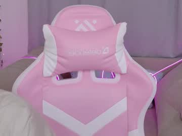 Chrisenigma Chaturbate stream image from December 07, 2025