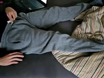 Tree1989 Chaturbate stream image from December 07, 2025