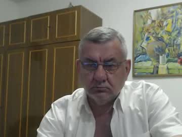 Machomale3 Chaturbate stream image from December 07, 2025
