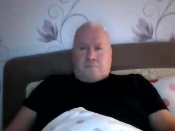 Celli68 Chaturbate stream image from December 07, 2025