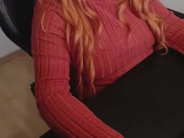 Elly_Petite Chaturbate stream image from December 07, 2025
