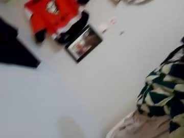 Hugeselffacial Chaturbate stream image from December 07, 2025