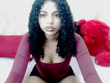 Sexy_Chic690 Chaturbate stream image from December 07, 2025