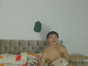 Enyer_Twin Chaturbate stream image from December 07, 2025
