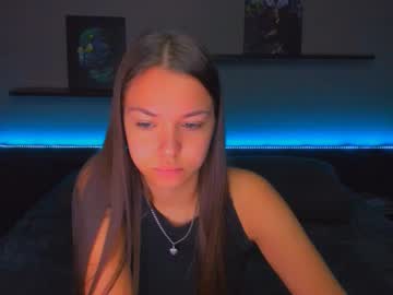 Alexabarkley Chaturbate stream image from December 08, 2025