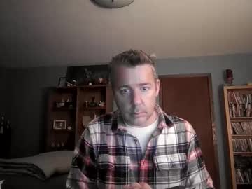 Chrisw8121 Chaturbate stream image from December 08, 2025