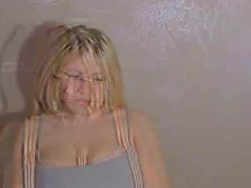 Viktoria20502 Chaturbate stream image from December 08, 2025