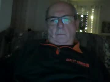Bernard1102 Chaturbate stream image from December 08, 2025