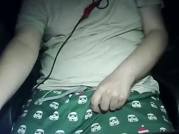 Pt35l Chaturbate stream image from December 08, 2025