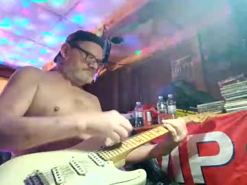 Busterbuttplug Chaturbate stream image from December 08, 2025
