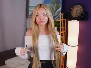 Alinadoran Chaturbate stream image from December 08, 2025