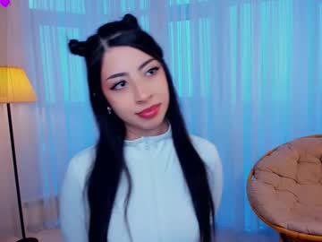 Kindraevert Chaturbate stream image from December 08, 2025