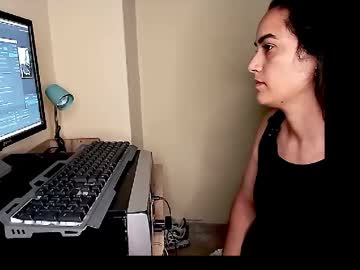 Alondracc Chaturbate stream image from December 08, 2025