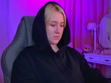 Cinbellamy Chaturbate stream image from December 08, 2025