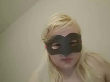 Elinaram44 Chaturbate stream image from December 08, 2025