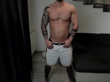 Richarddarell Chaturbate stream image from December 08, 2025