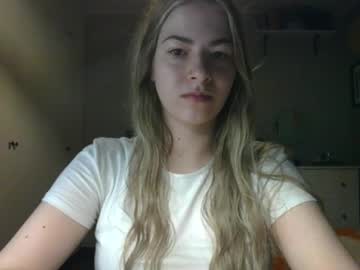 Rosie_June stream image from December 08, 2025