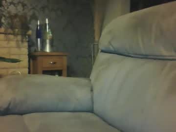 Weakslut Chaturbate stream image from December 08, 2025