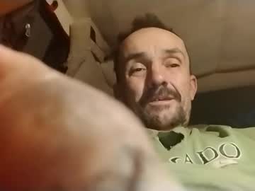 Erniebiggsballz Chaturbate stream image from December 08, 2025