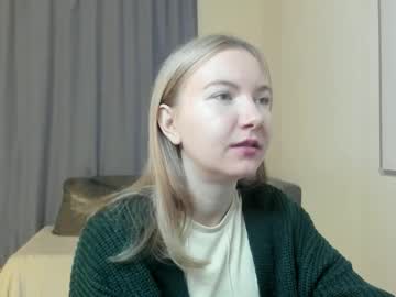 Yuricazel Chaturbate stream image from December 08, 2025
