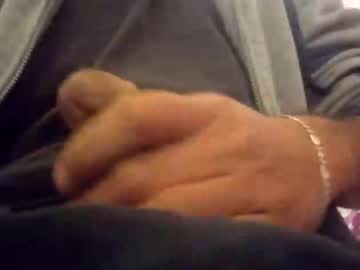 Kakaroto30102 Chaturbate stream image from December 08, 2025