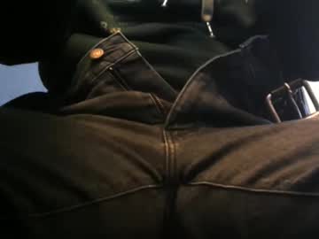 Georgedelajungle Chaturbate stream image from December 08, 2025