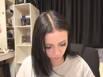 Cherriezordan Chaturbate stream image from December 08, 2025