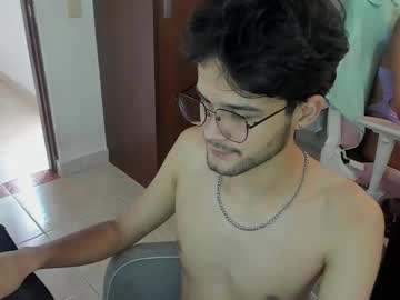 Nicockzzz Chaturbate stream image from December 08, 2025
