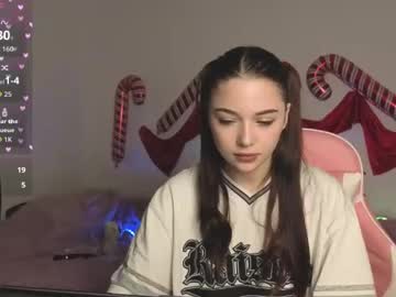 Bellamollys Chaturbate stream image from December 08, 2025