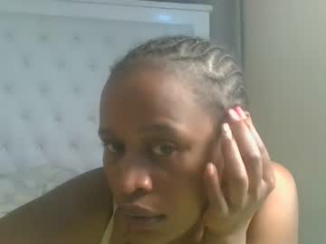 Ebony_Squiter Chaturbate stream image from December 08, 2025