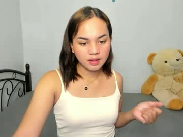 Urasian_Kat Chaturbate stream image from December 08, 2025