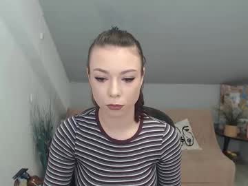 Mayawill Chaturbate stream image from December 08, 2025