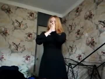 Hillaryschiraldi Chaturbate stream image from December 08, 2025