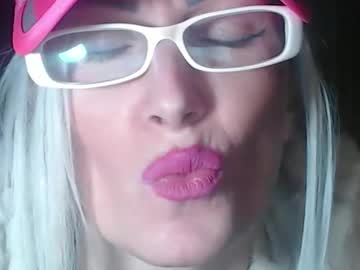 Sexyeni Chaturbate stream image from December 08, 2025