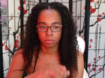Caitlincoxxx Chaturbate stream image from December 08, 2025