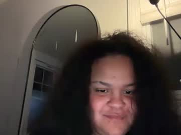 Creamy_Caramel_Kisses Chaturbate stream image from December 08, 2025