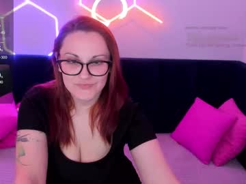 Lisaamoree Chaturbate stream image from December 09, 2025
