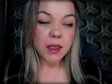 Cyberdomme Chaturbate stream image from December 09, 2025