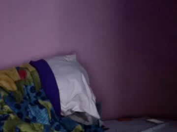 Ladyzee25 Chaturbate stream image from December 09, 2025