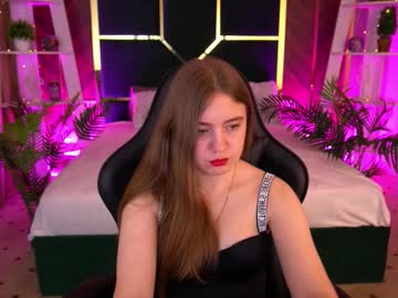 Anneeexx Chaturbate stream image from December 09, 2025