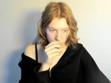 Stellaswen Chaturbate stream image from December 09, 2025