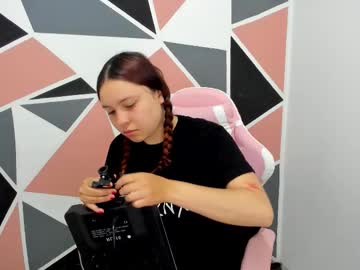 Carol_Pinter Chaturbate stream image from December 09, 2025