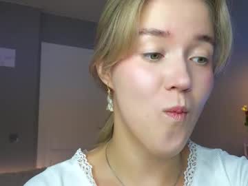 Aluntick Chaturbate stream image from December 09, 2025