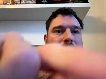Jakeuk05 Chaturbate stream image from December 09, 2025