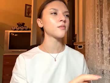 Rosanareichelt Chaturbate stream image from December 09, 2025