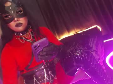 Your_Queen_Desire Chaturbate stream image from December 09, 2025