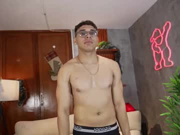 Leonardo_Lara Chaturbate stream image from December 09, 2025