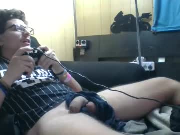 Anthillo99 Chaturbate stream image from December 10, 2025